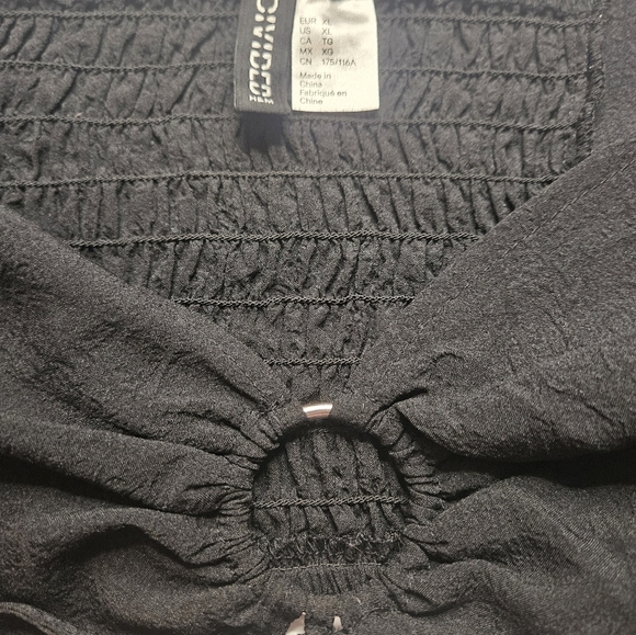 Divided Juniors Black Long Sleeve Cropped Top Size XL - Picture 3 of 11